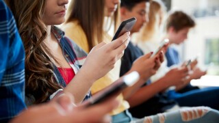 About 72% of American teens feel peaceful when away from cellphones